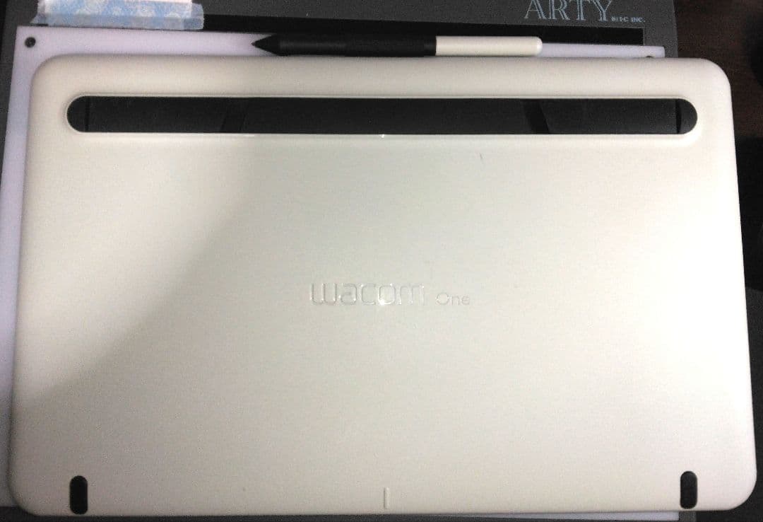 Wacom One DTC133とHi-uniブラシ データー