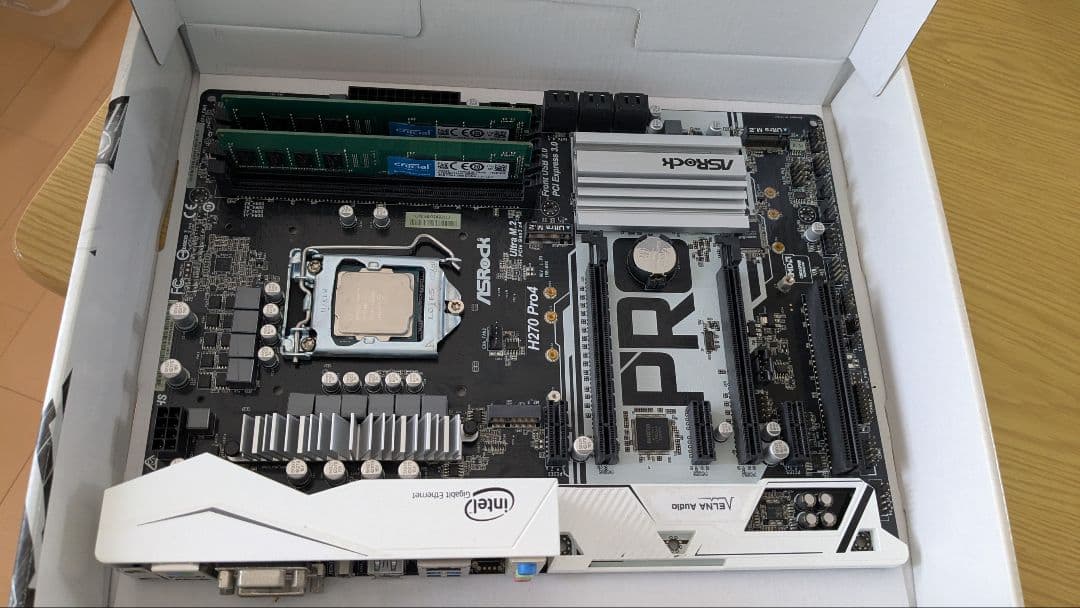 i7-7700K+ H270 Pro4 + Crucial 8GB RAM×2