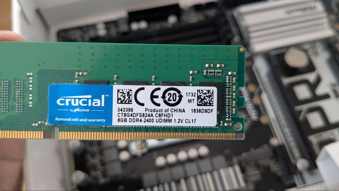 i7-7700K+ H270 Pro4 + Crucial 8GB RAM×2