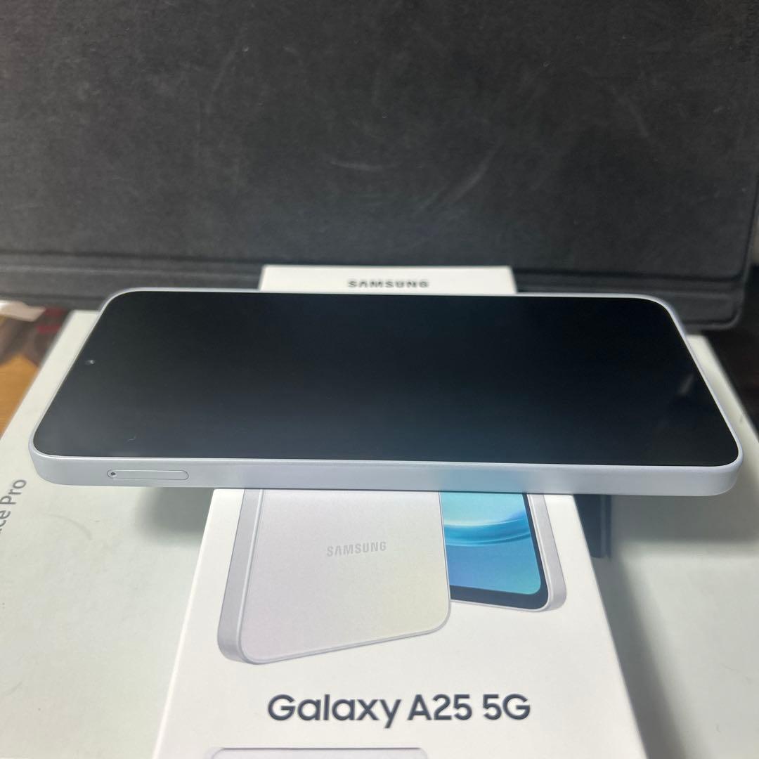 新品未使用　SIMフリーSamsung Galaxy A25 5G ライトブルー