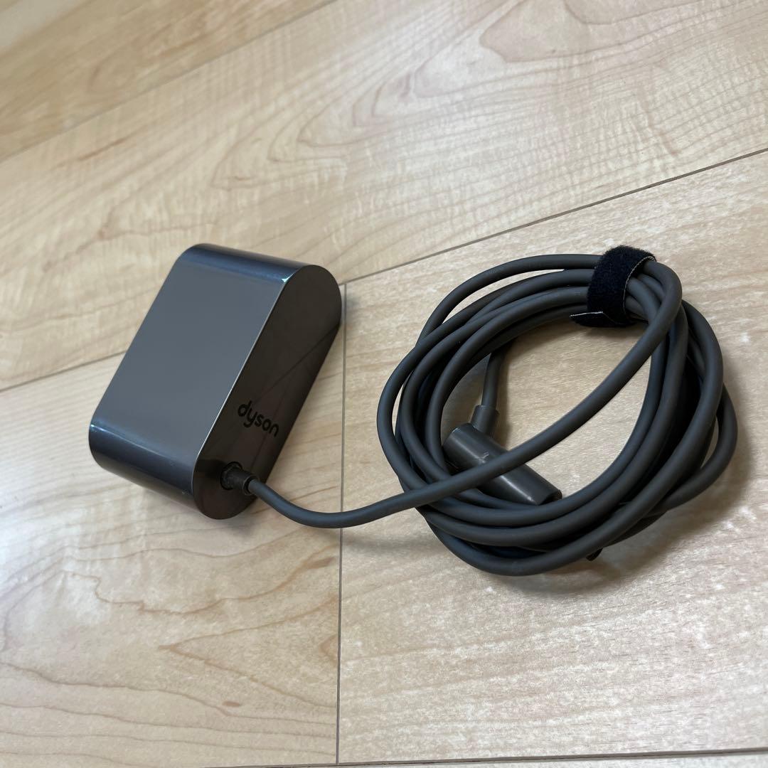 Y*す様 Dyson V8 Fluffy Extra