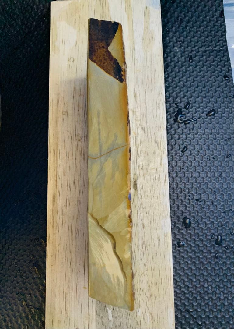 363 天然砥石　正本山　色物　仕上げ砥石