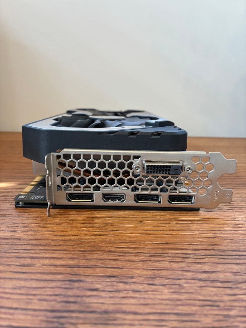 GeForce GTX1070 JetStream グラフィックボード