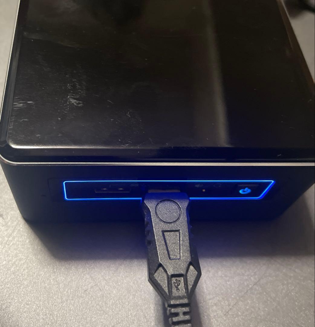 ミニ PC IntelNUC NUC7BNH i5-500SSD-8GBRAM