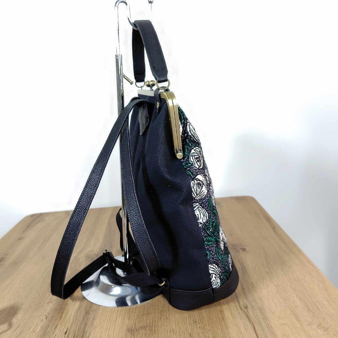 【専用】ミナペルホネン/2025rosyロージィーネイビー/がま口リュック