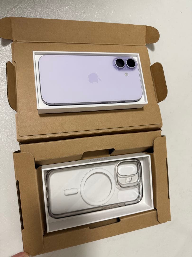 ちゃんまる　iPhone17 256G ラベンダー 本体