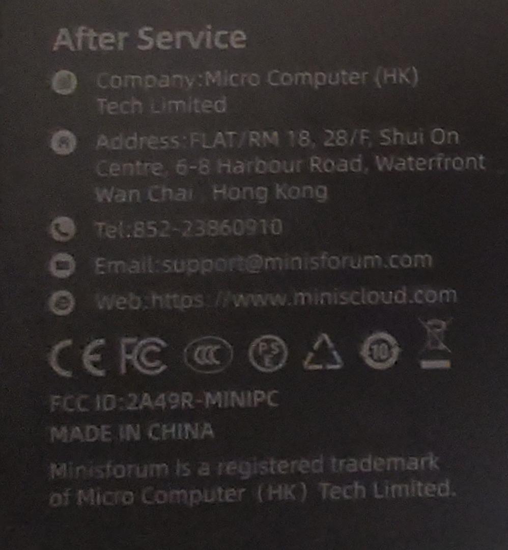 Minisforum UM890 Pro（Ryzen 9 8945HS 搭載）