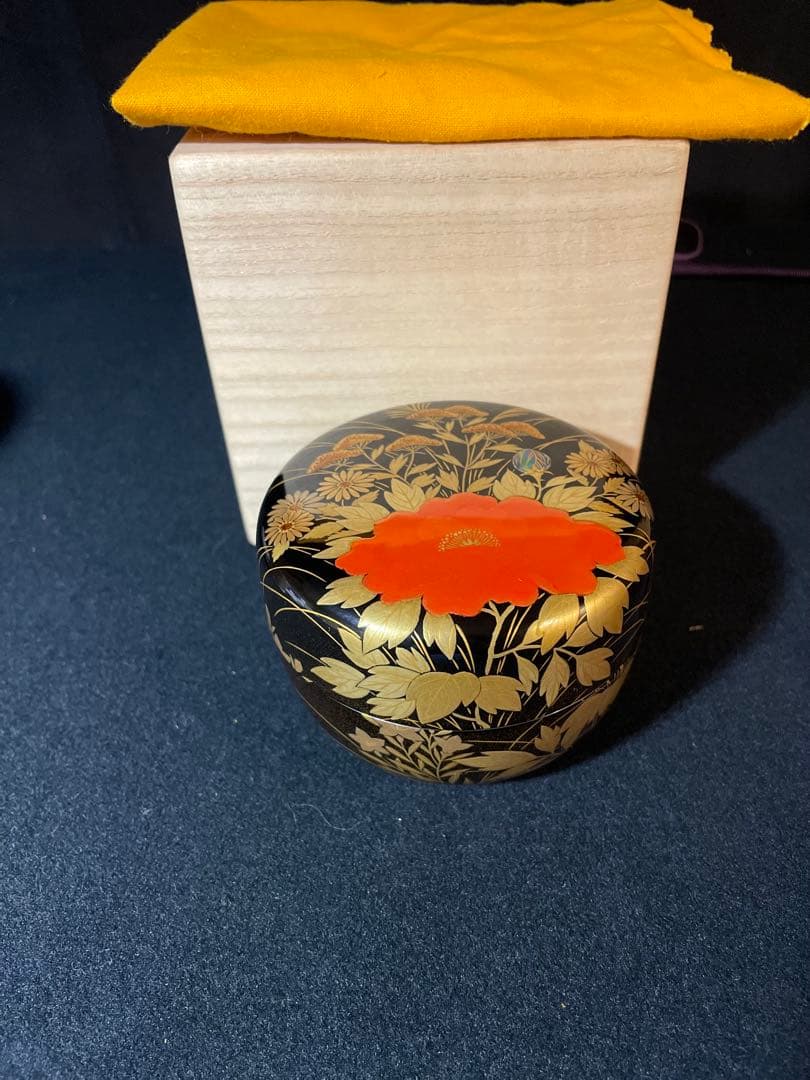 株式会社　サンシャイン新品未使用　最高級本金　能登輪島 螺鈿金蒔絵花草蝶々