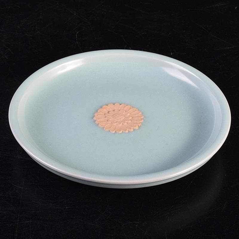 鍋島焼　鍋島青磁　花刻　盤　皿　時代箱付　M　R8806