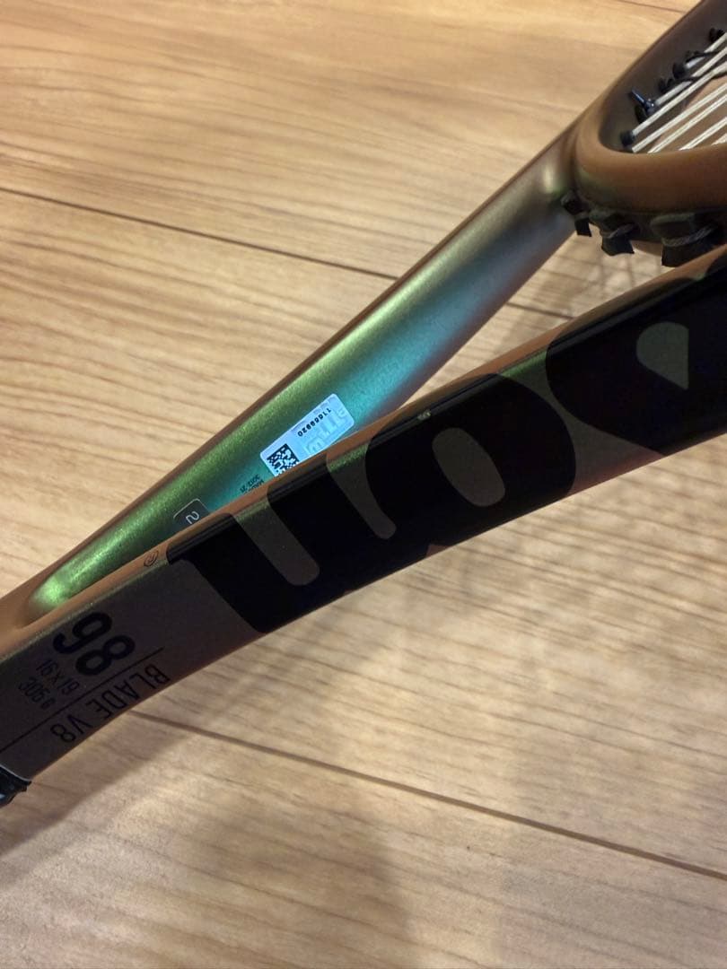 Wilson BLADE v.8 98インチ 16x19 G2