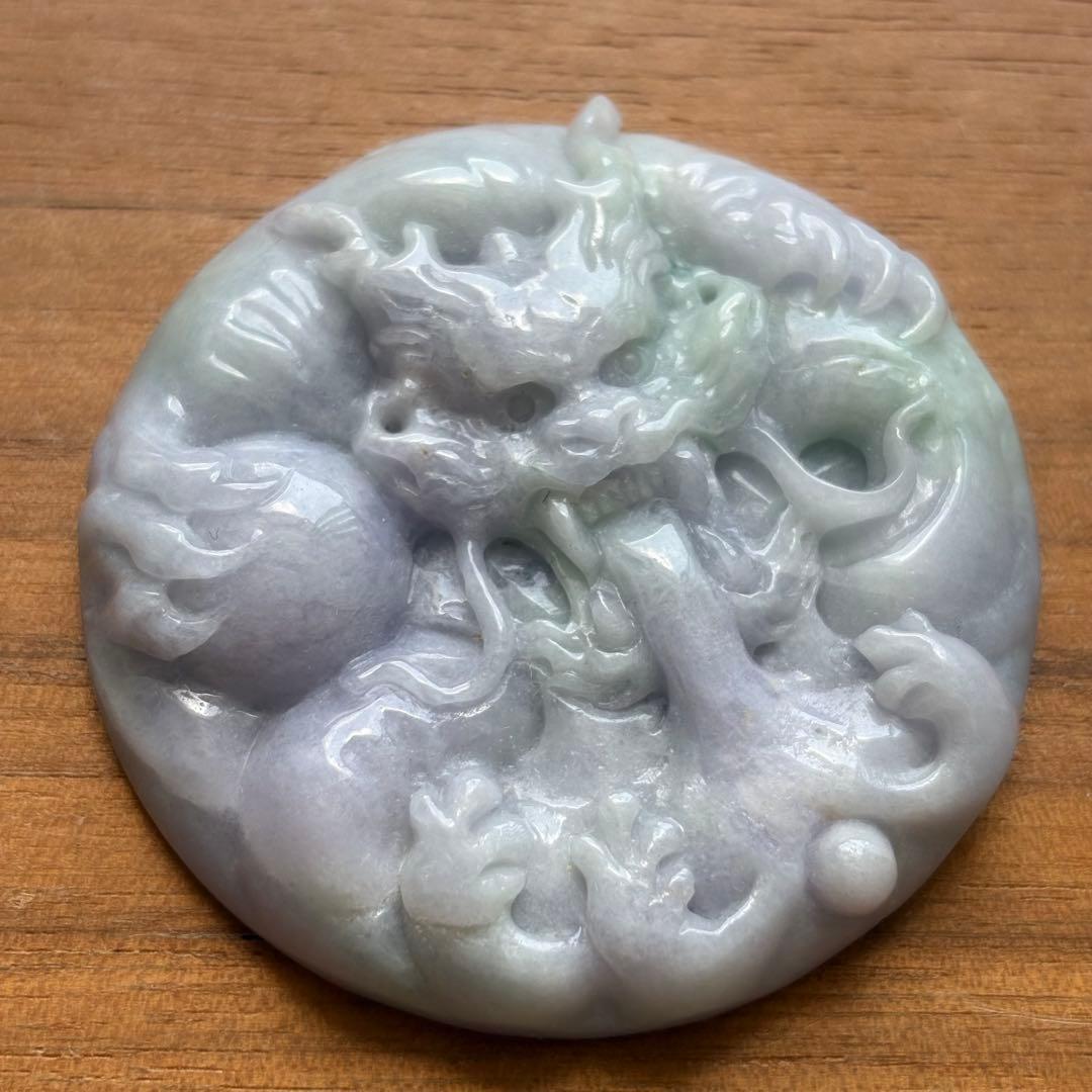天然石 ラベンダー翡翠 龍彫り 置物55g