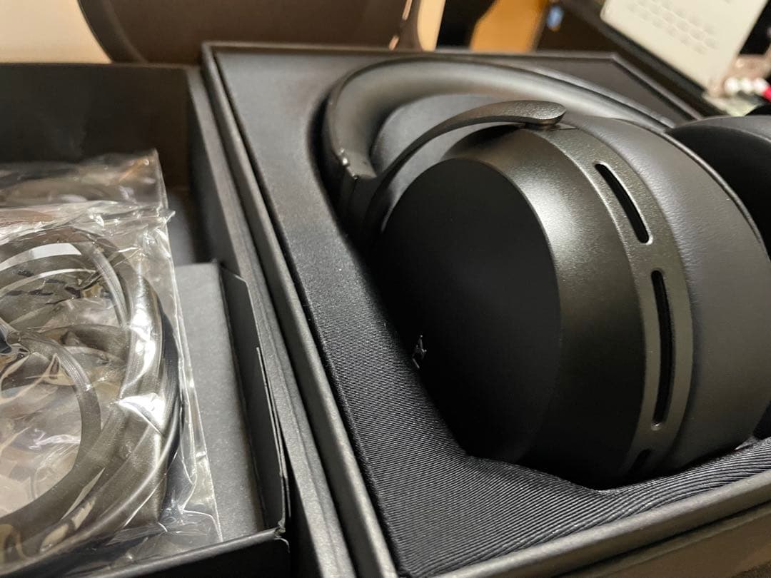 ヘッドホン SONY MDR-Z7M2