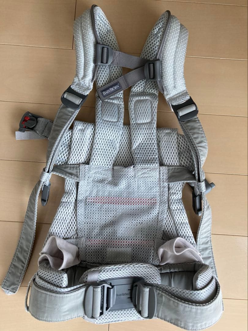 BABYBJÖRN HARMONY 抱っこ紐 グレー