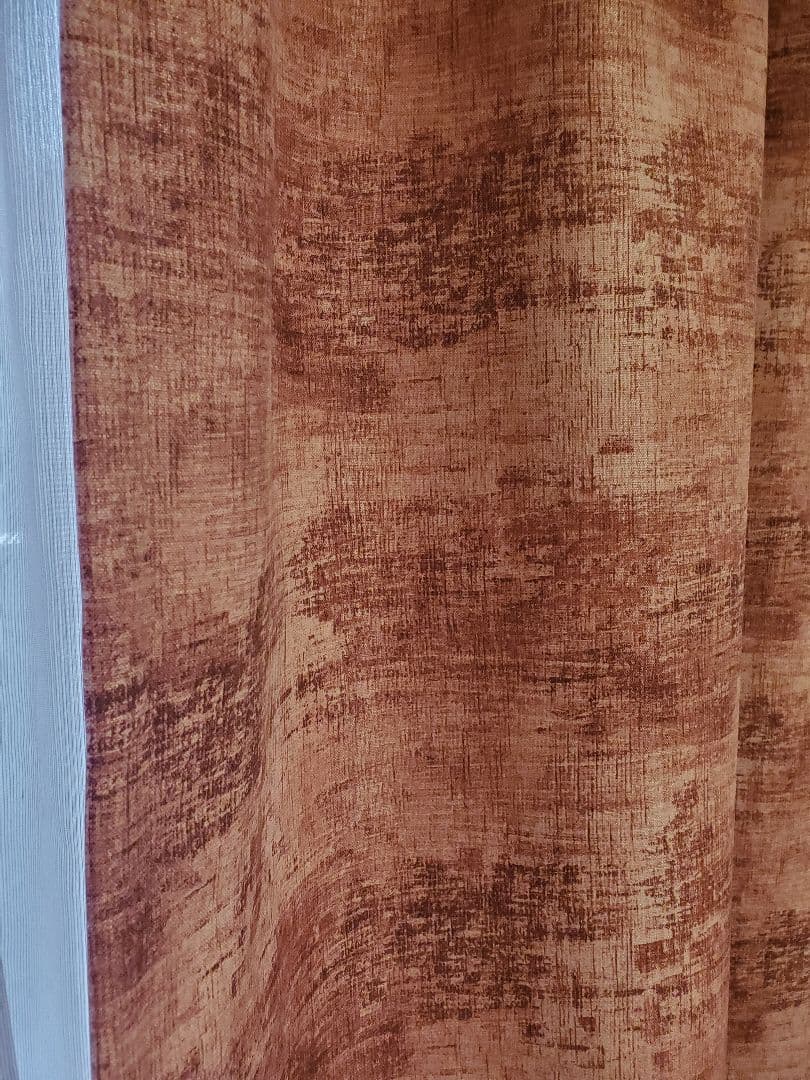 遮光カーテンおしゃれなもやもや柄〈グランジコーラル〉