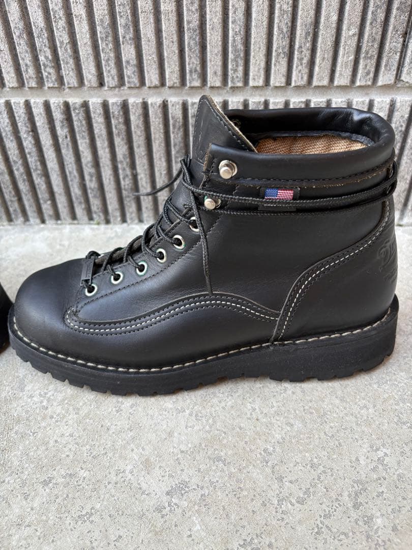 セール試着のみデッドDanner ブルリッジ 15599 黒 27cm