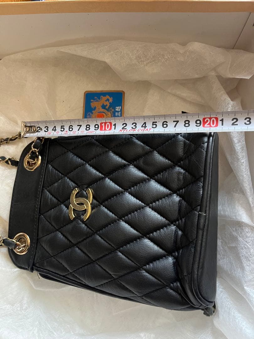 CHANEL 黒 キルティング ショルダーバッグ