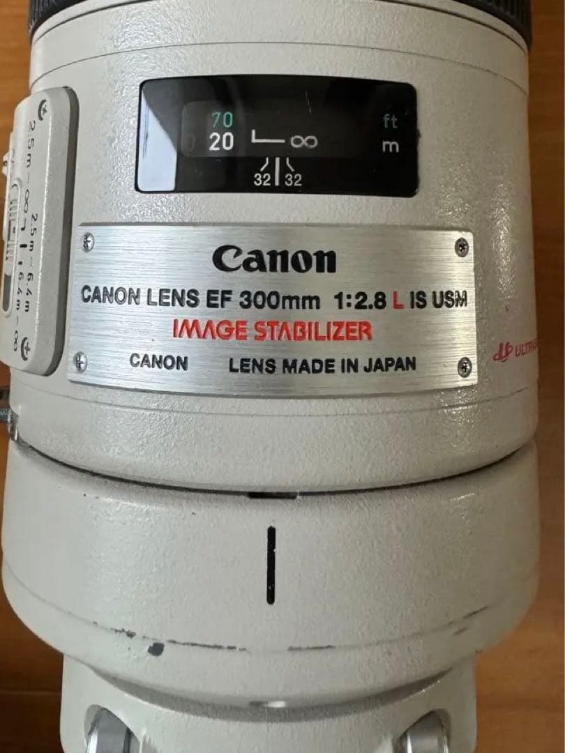 CANON EF300mm F2.8 L IS USM キャノン