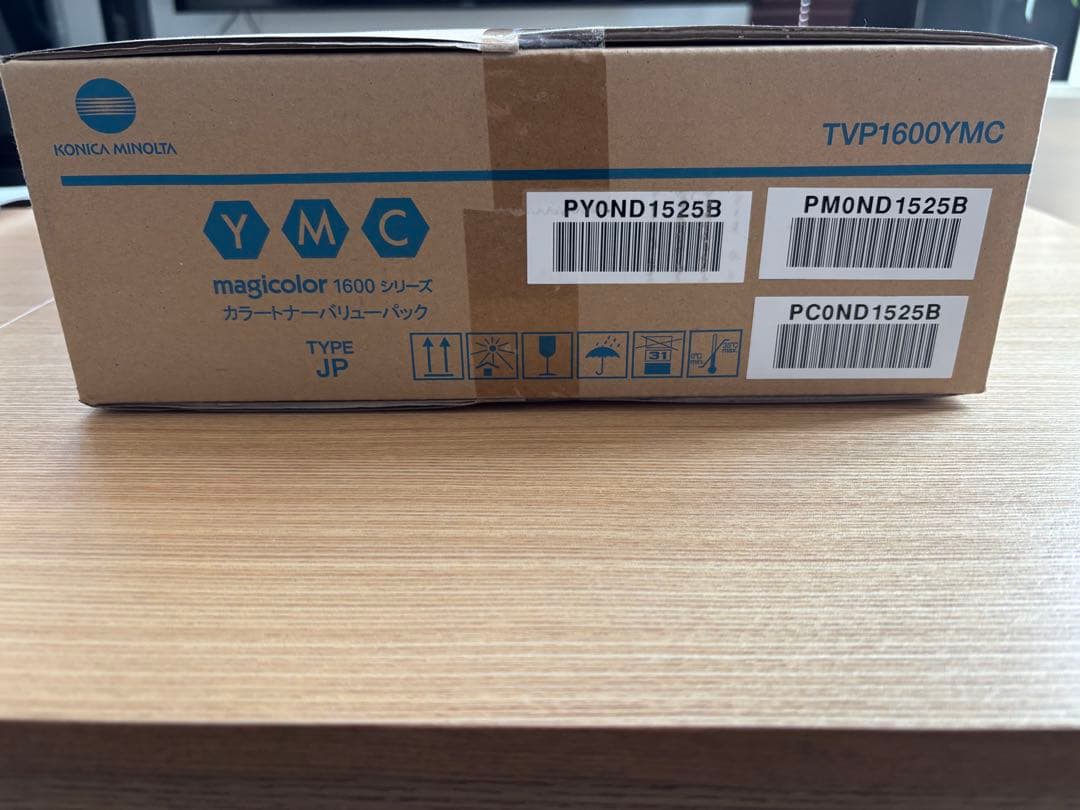 チャコちゃん様　コニカミノルタ　カラートナー　magicolor1600