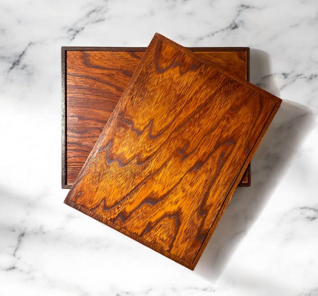 ヴィンテージ日本製蒔絵漆箱 – 高級装飾品