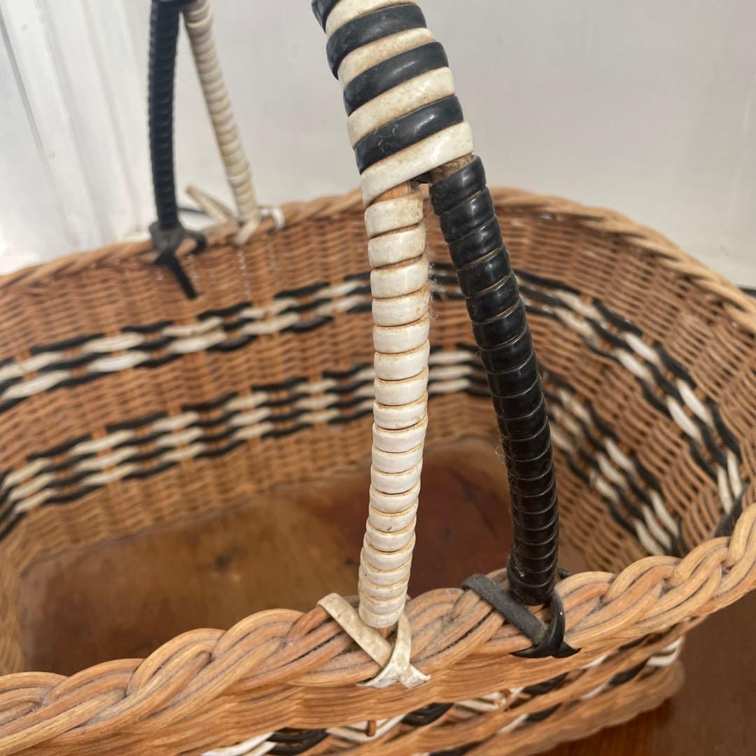 アンティーク　かご　バスケット　フランス　蚤の市　ブロカント