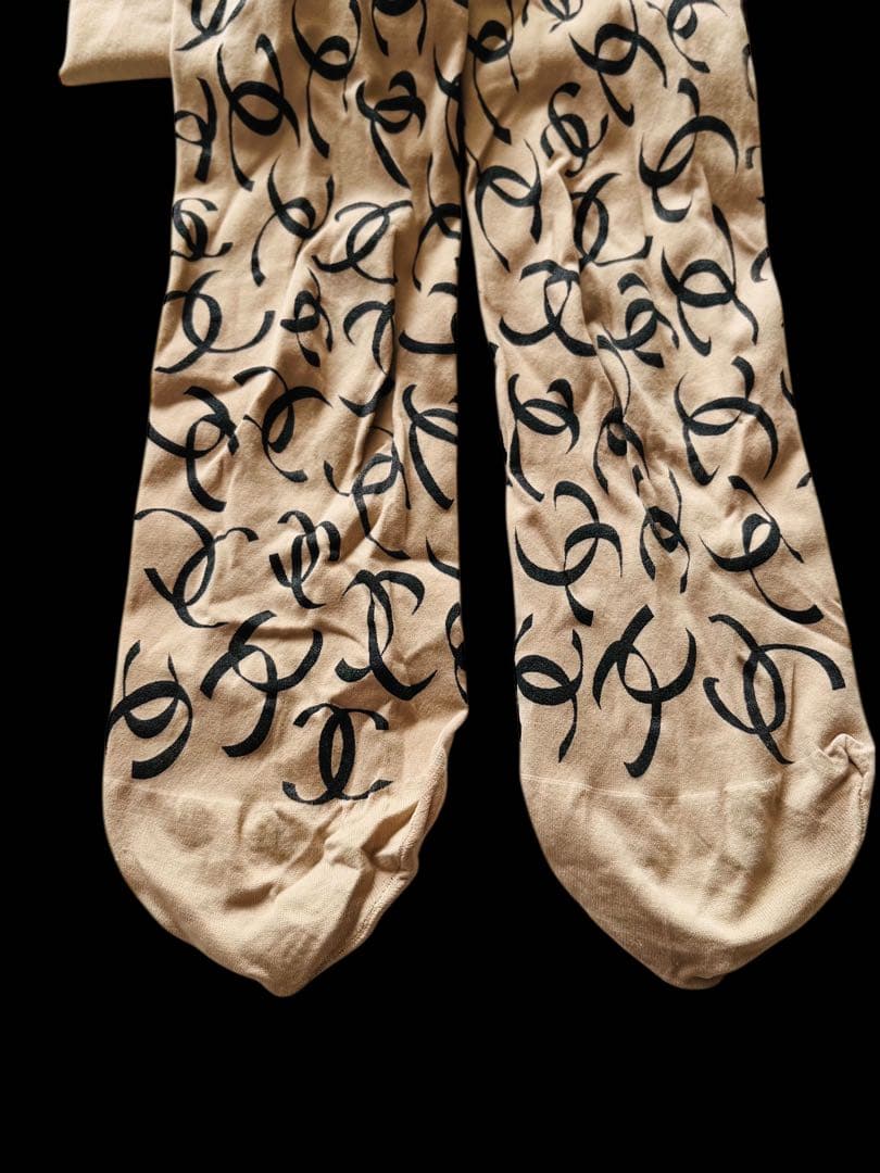 CHANEL シャネル　タイツ　CCロゴ ココ