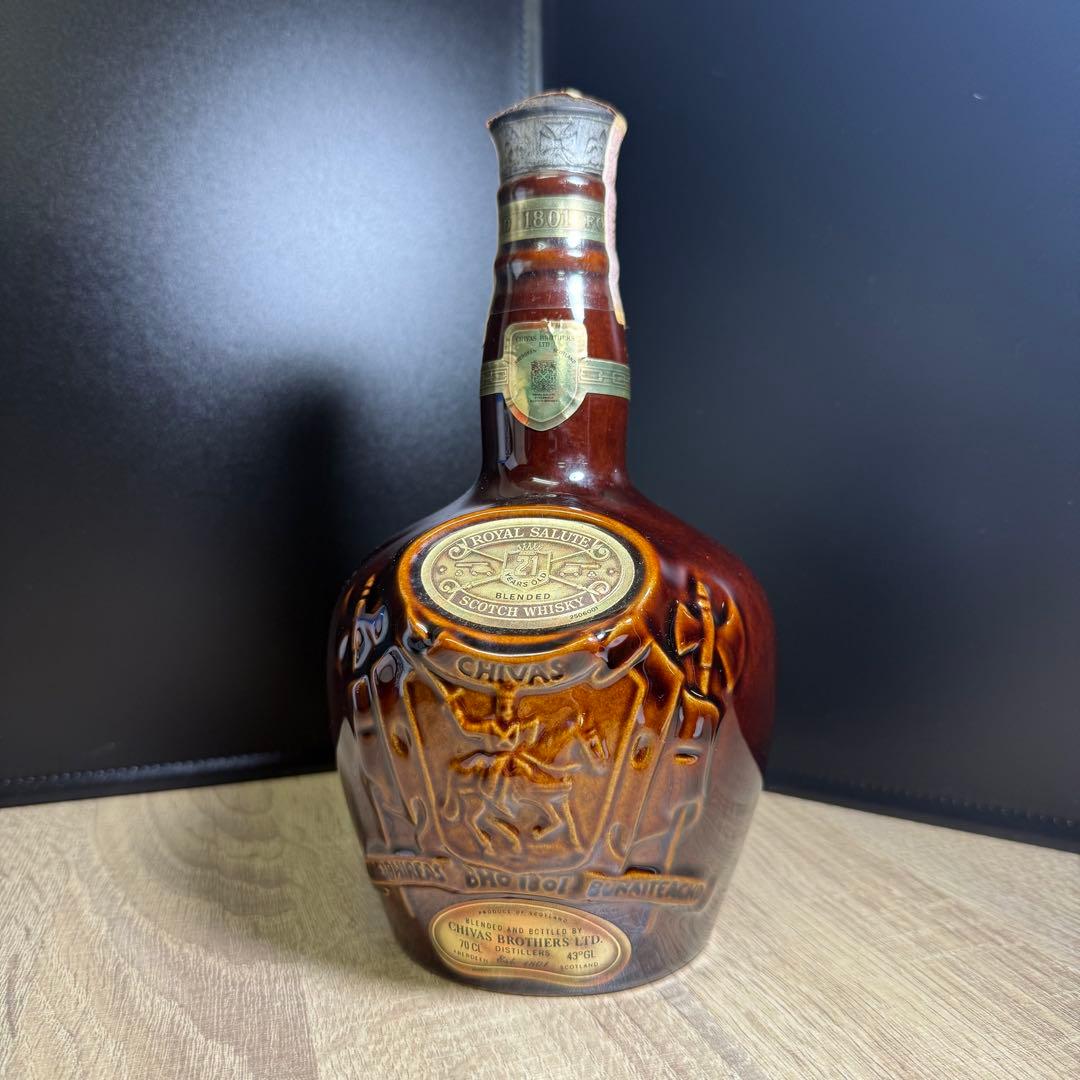 【未開栓】CHIVAS ロイヤルサルート 21年 700ml 古酒　Y