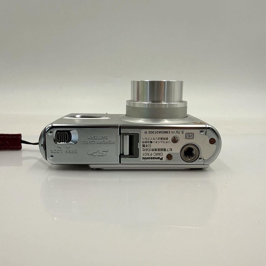 オールドコンデジ Panasonic LUMIX DMC-FX01 デジカメ