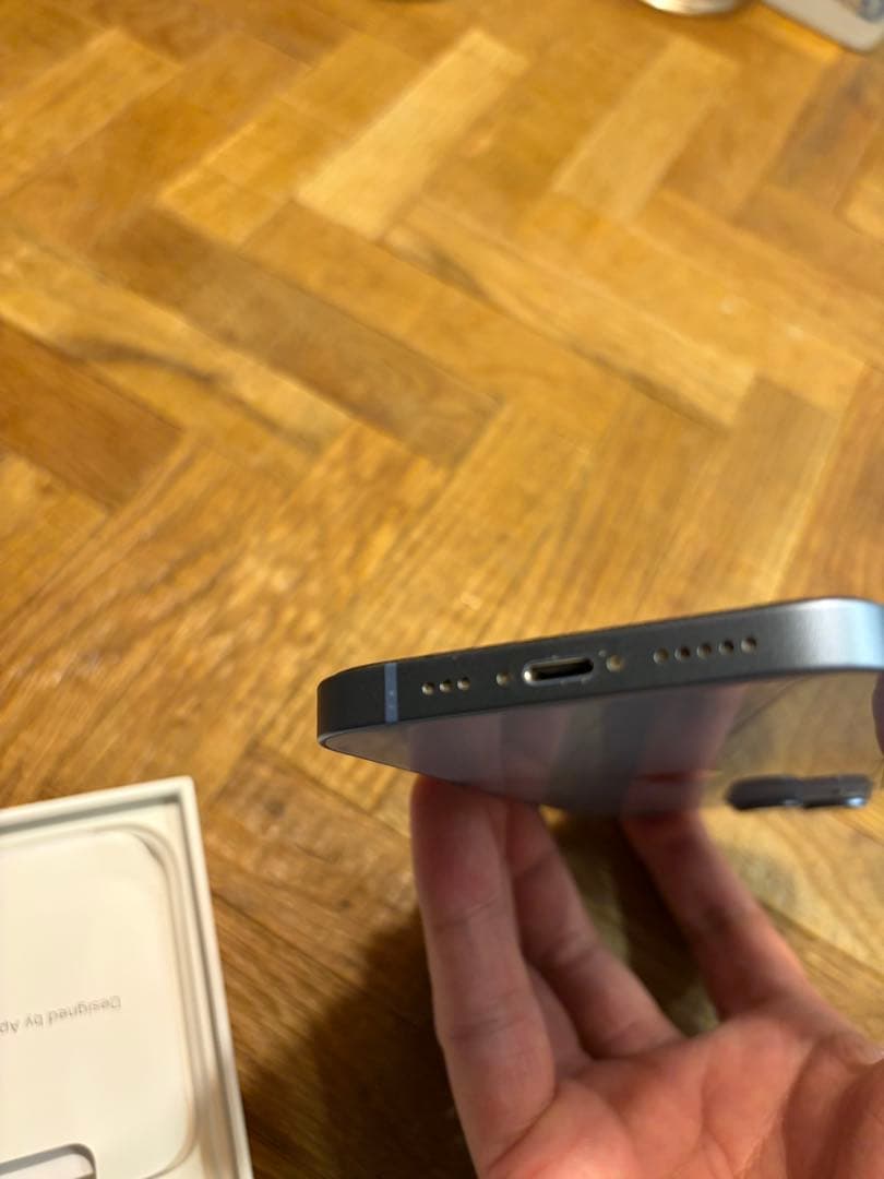 美品　iPhone14 128GB ブルー　SIMフリー　バッテリー残量84%