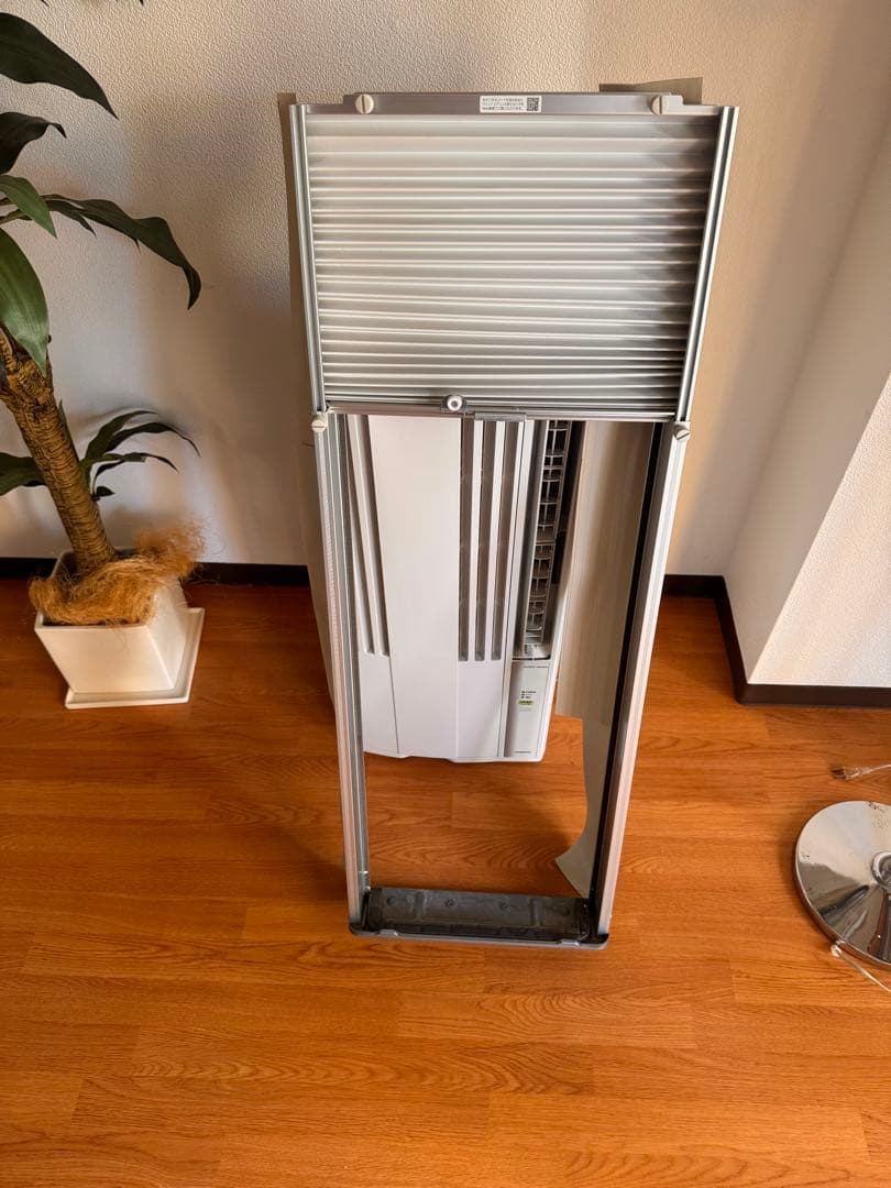 自分で取り付け出来ます！コロナ 窓用冷房専用 CW-F1624R 2024年製