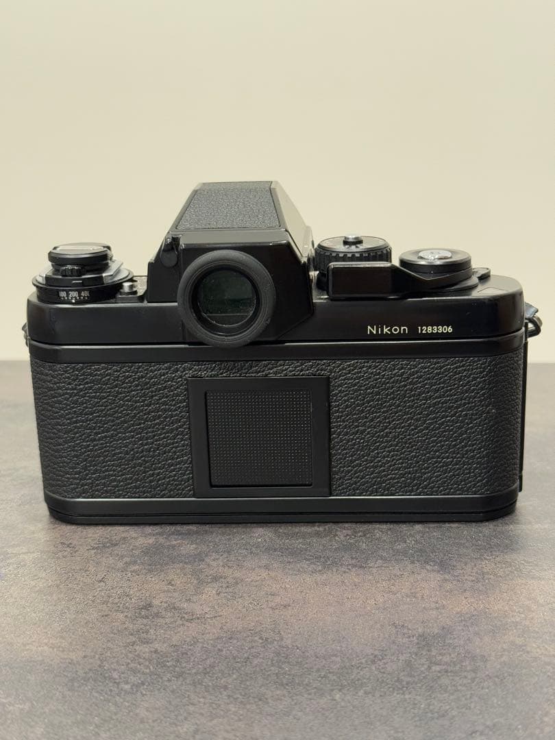 Nikon F3 ボディ　ケース付き