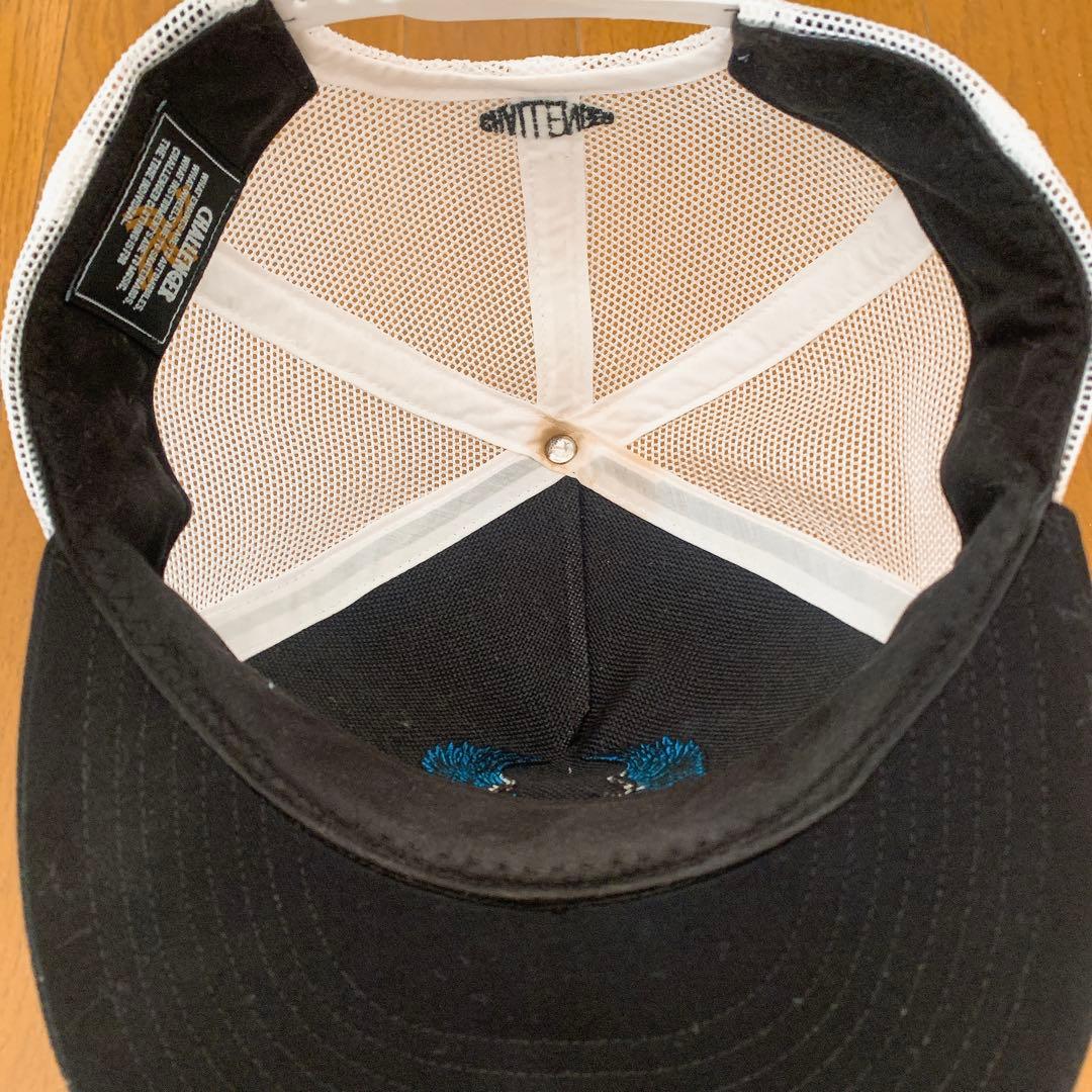 CHALLENGER EMBROIDERED ANGELS キャップ　BLACK