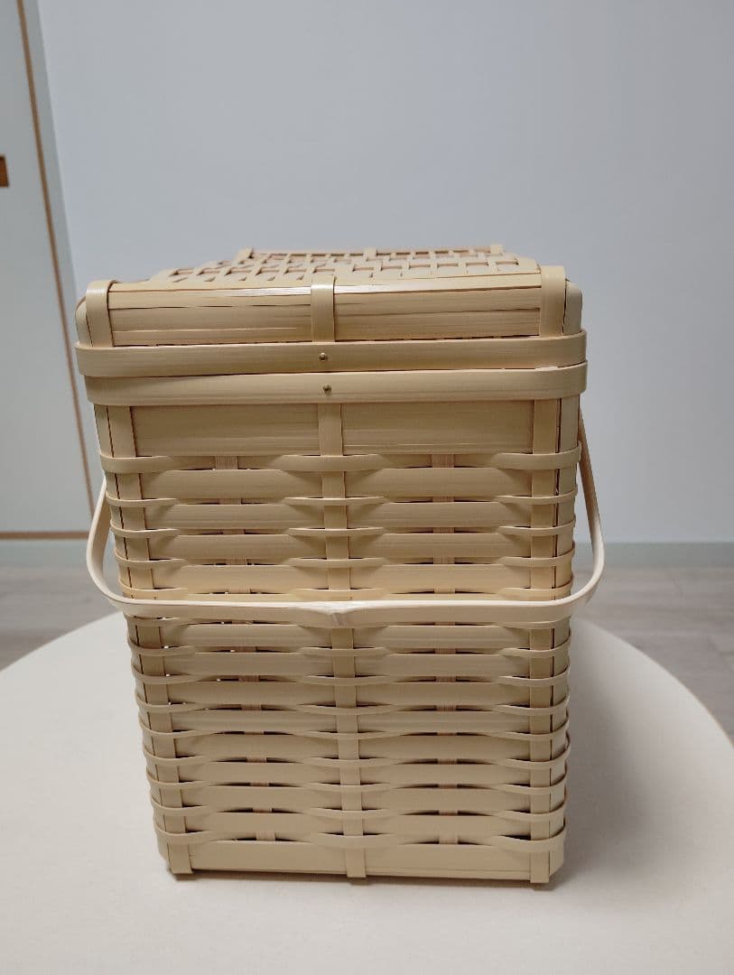 白竹かご（大）蓋付き