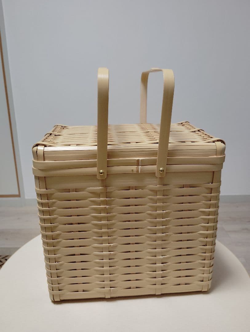 白竹かご（大）蓋付き