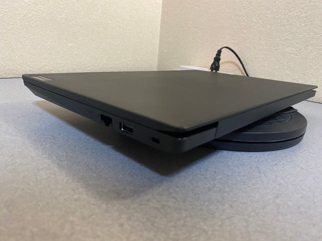 Lenovo V14 G4　Ryzen 5 7430U/16 GB/256GB