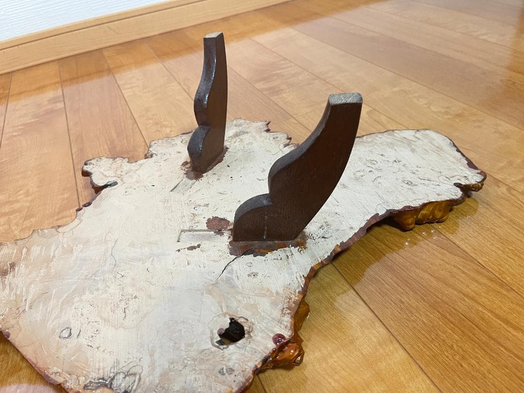 【天然一枚板】飾り台 盆栽台 花瓶台 座卓 足付き 大型 希少【光沢仕上げ】