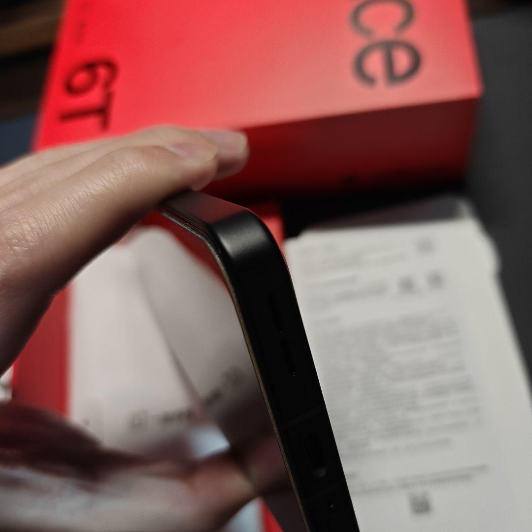 【美品】OPPO OnePlus Ace 6T 12GB/256GB 中国版