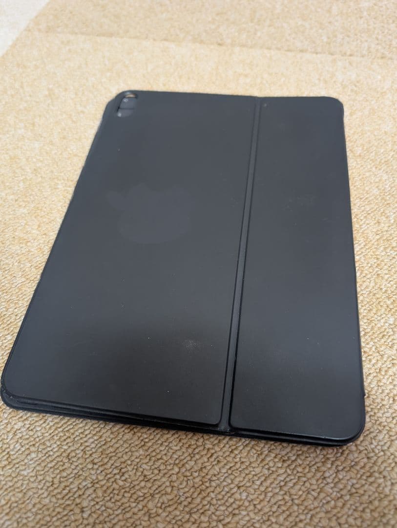 iPad Air 4世代本体 64GB キーボード + カバー