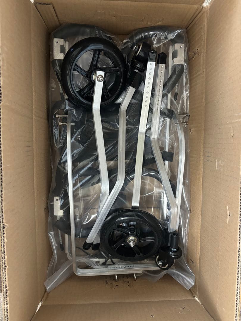 犬用車椅子 4輪 調節可能 Mサイズ