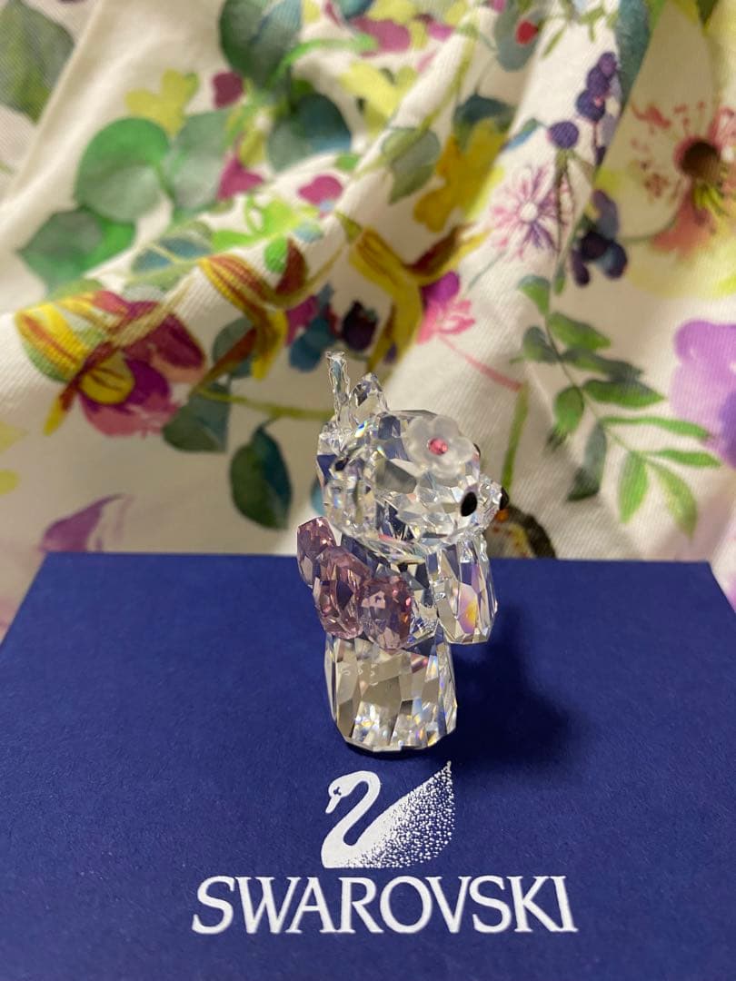 【新品】SWAROVSKI 置物 -クリスベア「Kumiko」