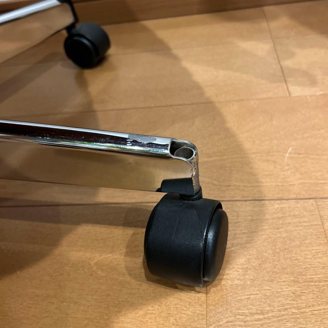 【美品】giroflex 83 BRASA レザーオフィスチェア 昇降機能付き