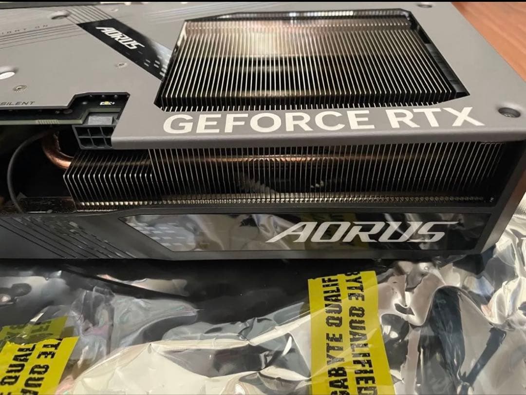 AORUS RTX 4060 Ti 8GB ELITE 動作確認済 美品