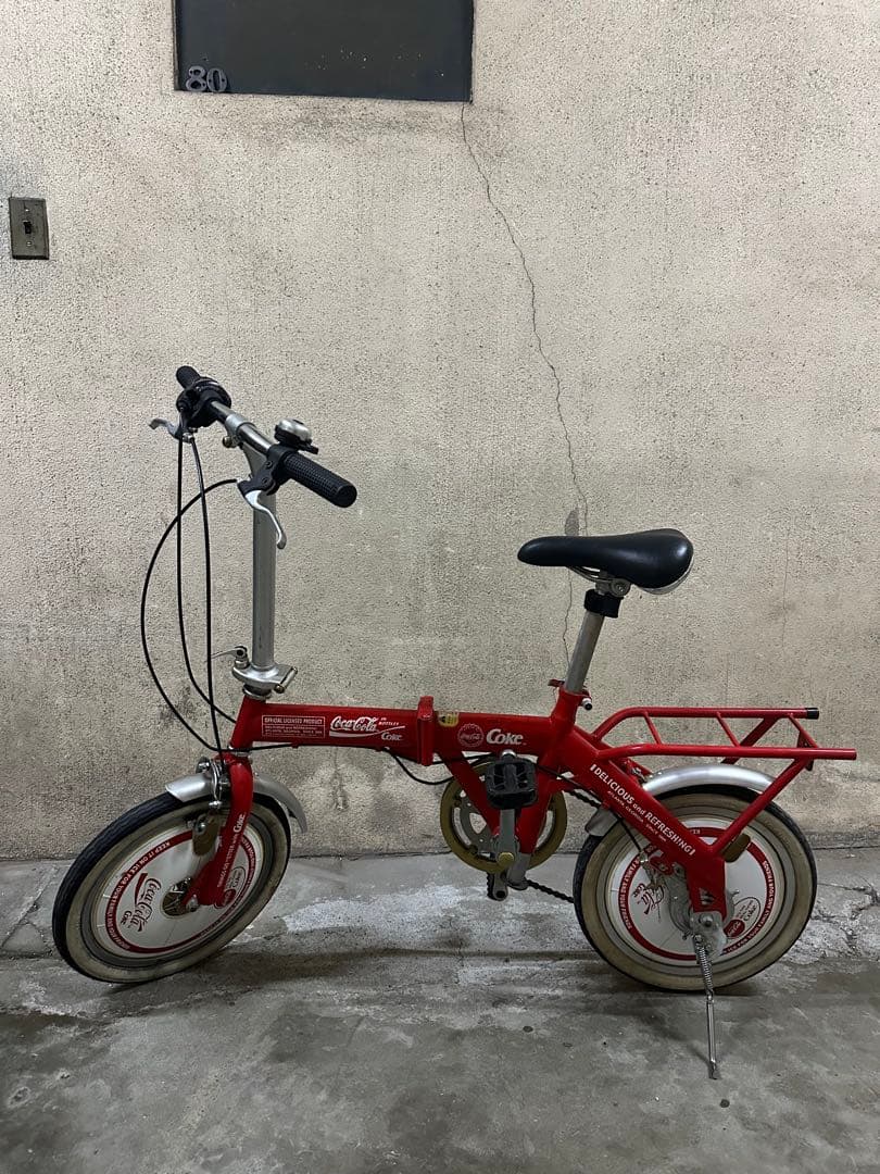 コカ・コーラ 折りたたみ自転車　6段ギア　ホイールカバー付き 16インチ