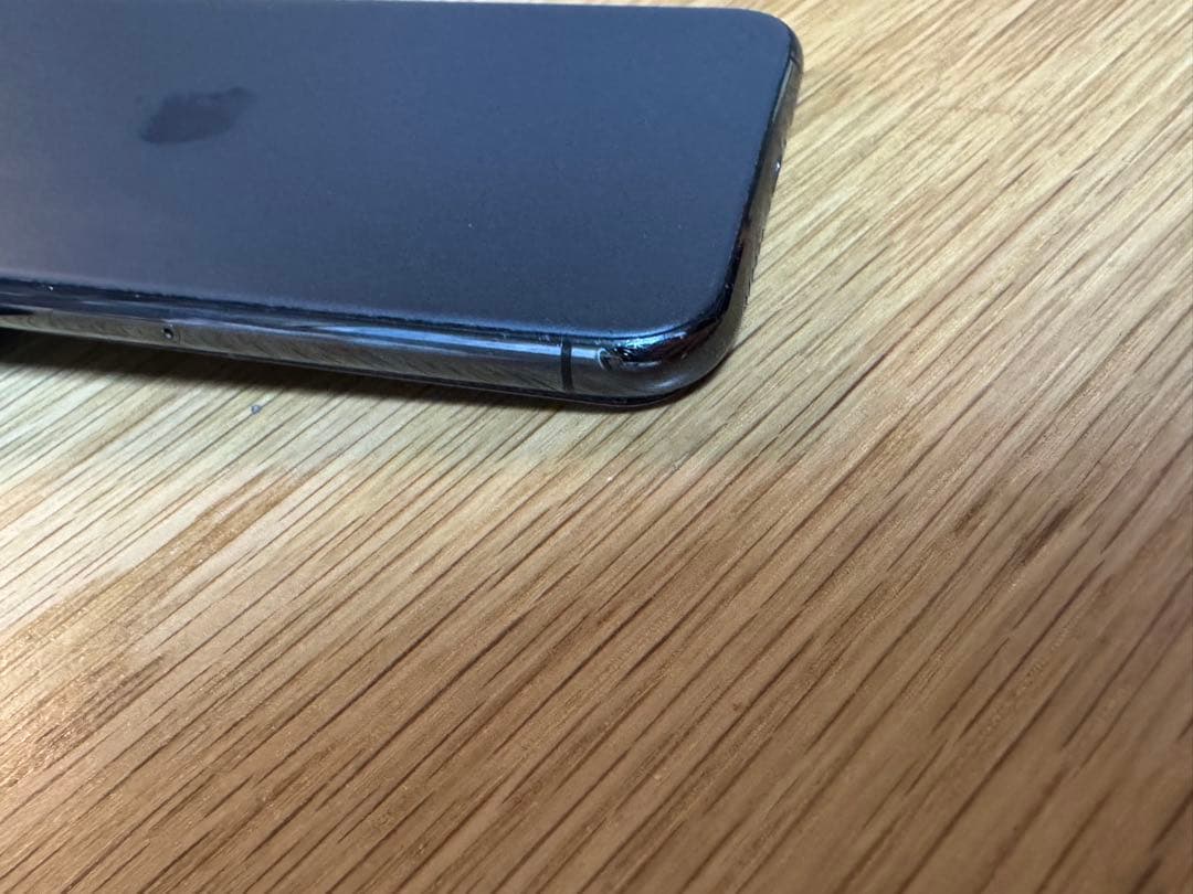 iPhone 11 pro 256GB Apple 本体