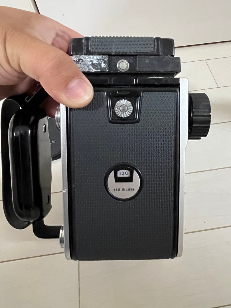 た*り様 MAMIYA C220 PROFESSIONAL 80mm F2.8