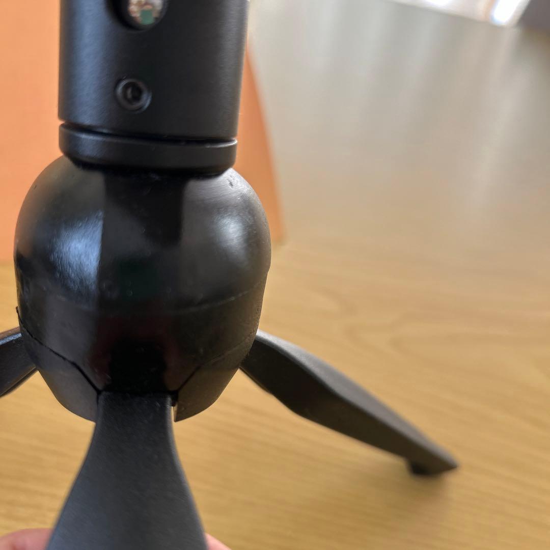 スマホ型プロジェクター　KABENI