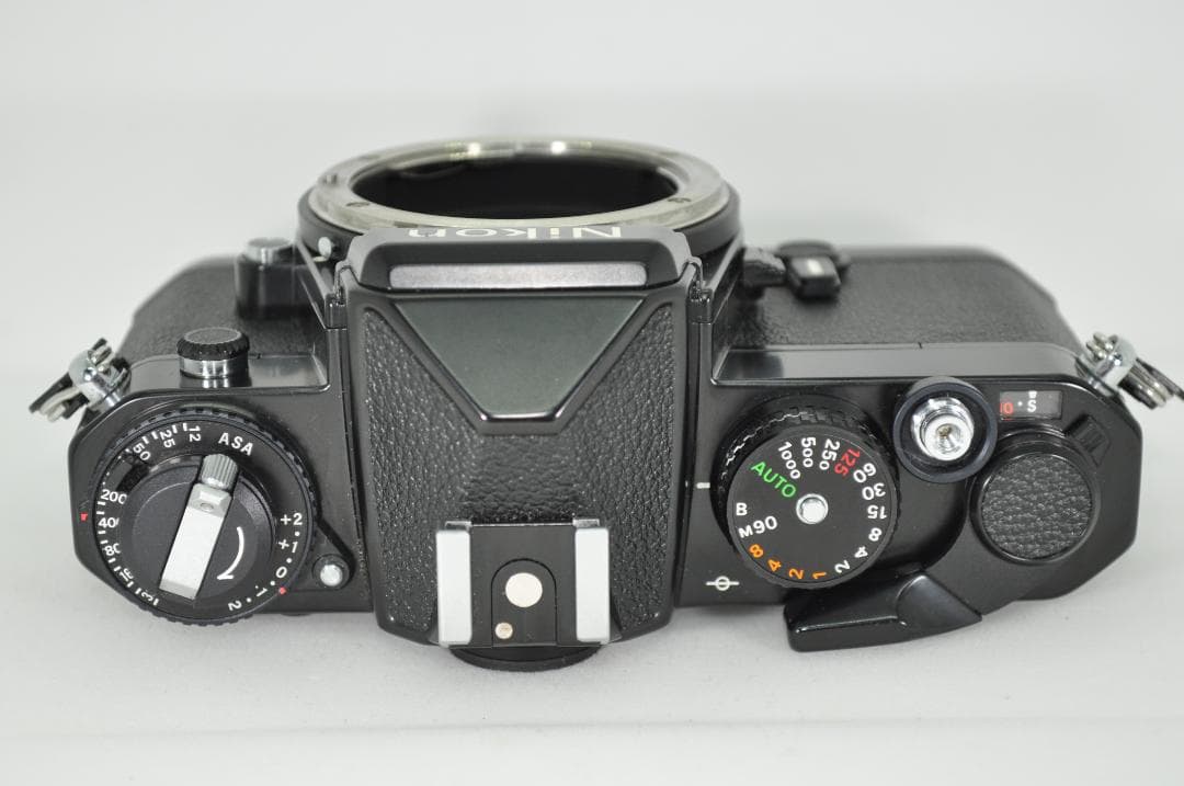 超美品！ モルト交換 清掃済 簡易整備済 人気の Nikon ニコン FE ♪