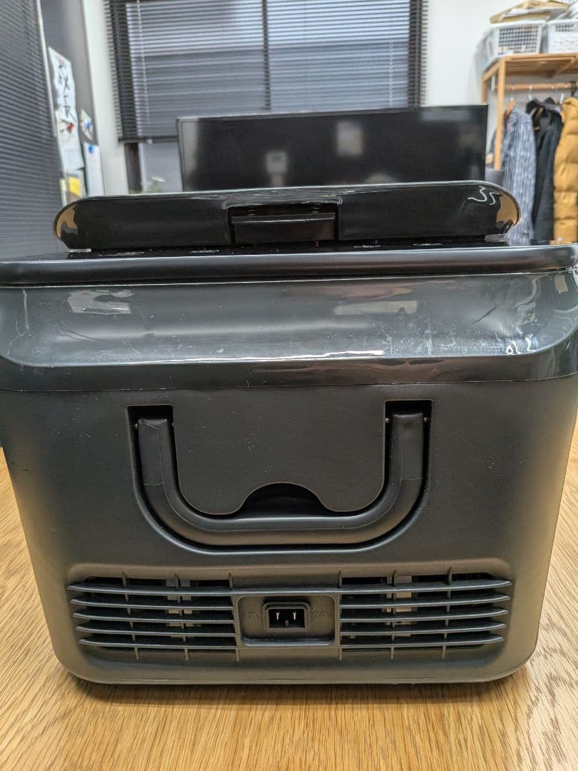 ドン・キホーテ車載冷蔵庫18L 中古