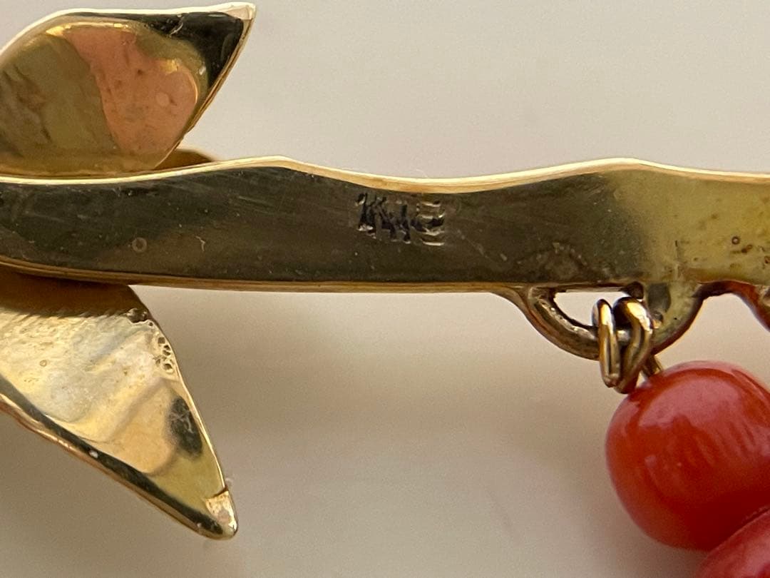 K18 赤サンゴ 珊瑚 ブローチ 飾り