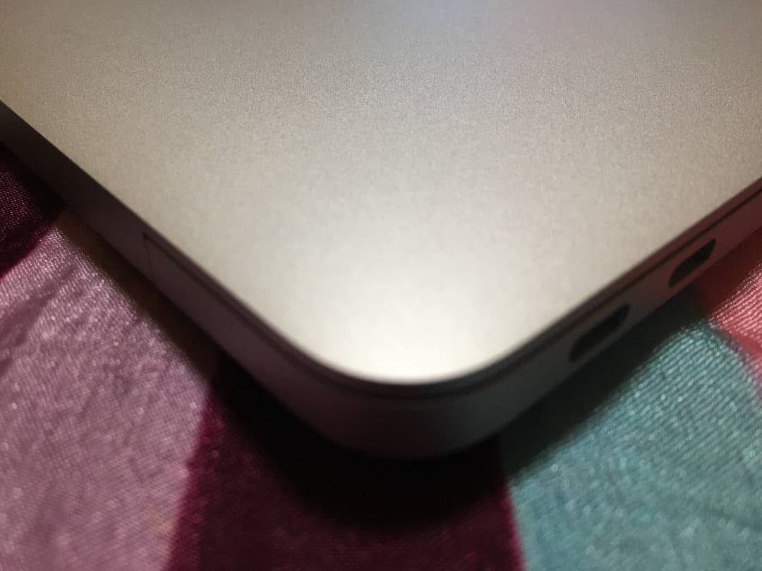 MacBook本体 Apple MacBook Pro 2017 8GB 250GB WIN11PR