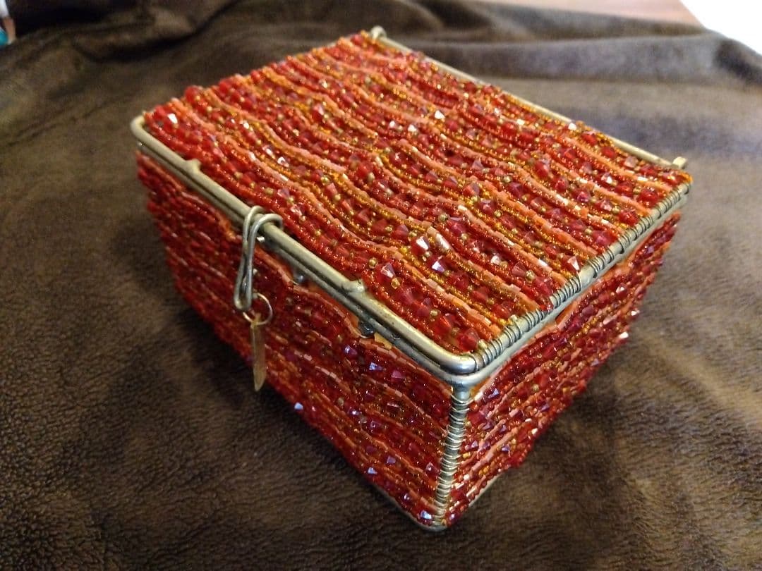 希少★キラキラかわいい★Afternoon Tea ビーズ小物入れ